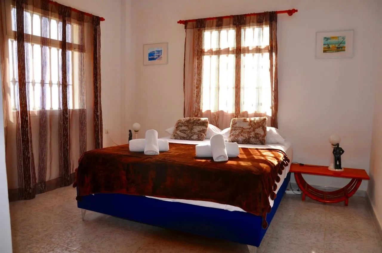 Villa Clara Beautiful Villa, Heated Pool, 10 Min Beach By Rentasunnyplace Arenas  0*, Arenas (Malaga) Hiszpania