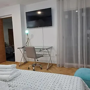 Atico En De Malaga Arenas (Malaga)