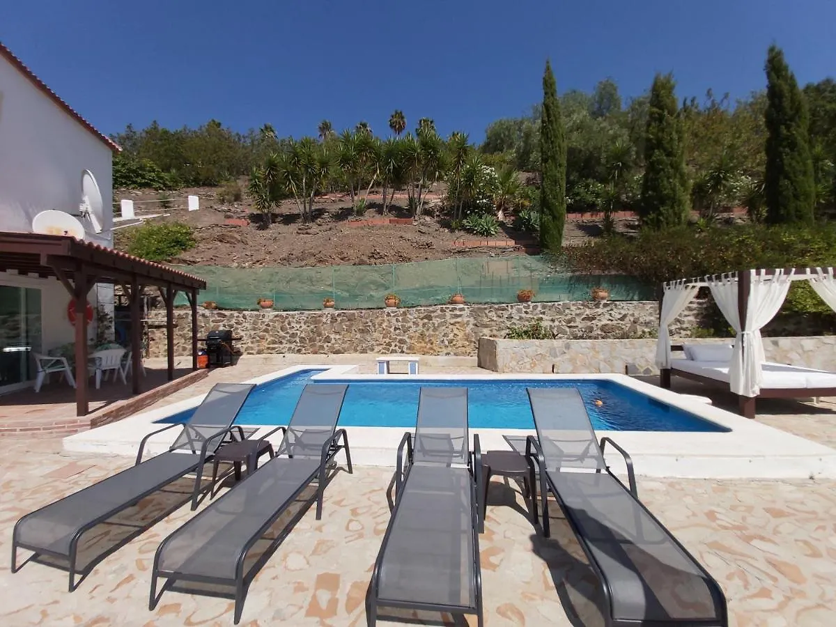 Villa Clara Beautiful Villa, Heated Pool, 10 Min Beach By Rentasunnyplace Arenas  Arenas (Malaga)